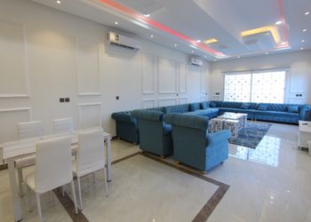 شاليه بمسطح اخضر