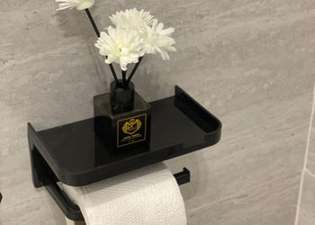 استديو بأثاث مريح وبسيط 
