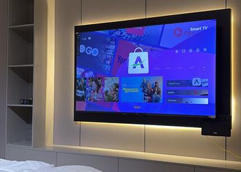 استديو بسرير ماستر وجلسة جانبية