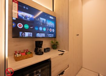 استديو هادئ بسرير ماستر 