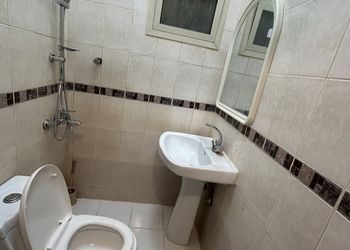 شقة بغرفة نوم وصالة 