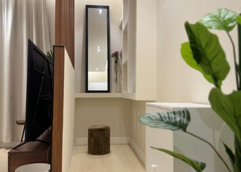 استديو بسرير ماستر وجلسة جانبية 