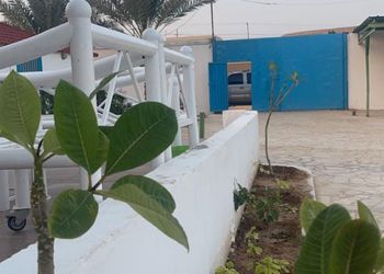 استراحة بجلسات واسعة