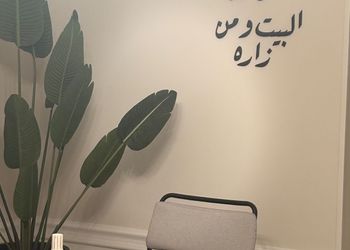 شقة بثلاث غرف نوم وصالة