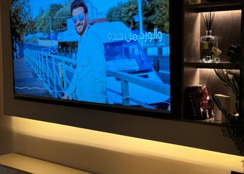 شقة فاخرة بمدخل خاص دخول ذكي 