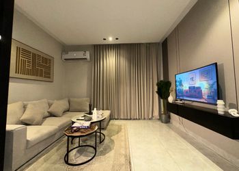 استديو بدخول ذاتي وتصميم هادئ 