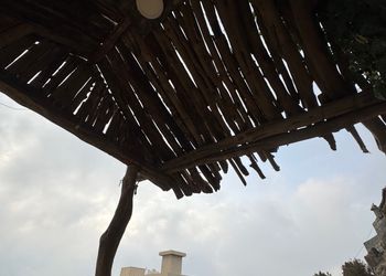 مزرعة مع غرف ومطبخ وحمام 
