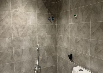 استديو بدخول ذاتي وتصميم هادئ 