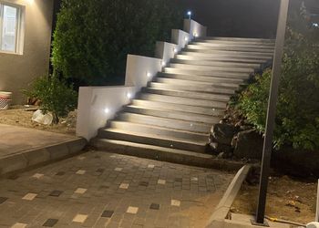 بيت شعر بجلسة خارجية