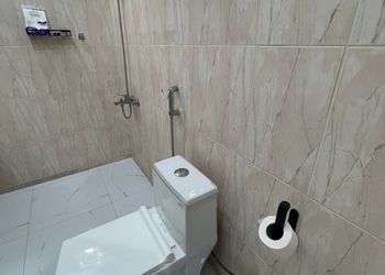 استديو بأثاث مريح وبسيط 