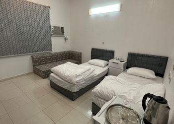 غرفة بسريرين فردية