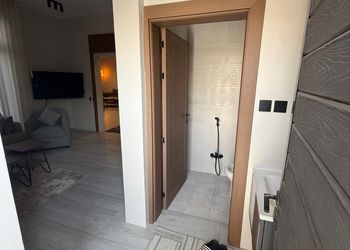 شالية بثلاث غرف نوم وصاله انيقة 