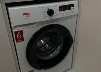 شقة بدخول ذاتي وغرفة نوم مريحة 