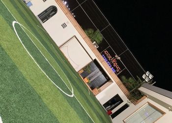 استراحة بإطلاله على حديقه ومسبح