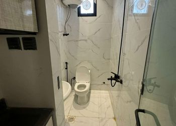 استديو بسرير ماستر وجلسة جانبية 