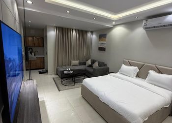 استديو هادئ بسرير ماستر 