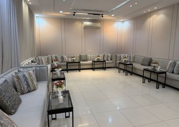 استراحة بجلسة خارجية ومسبح