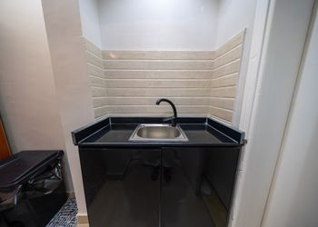 استديو بسرير ماستر ودخول ذاتي