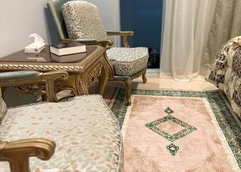 استديو مريح وبأثاث بسيط 