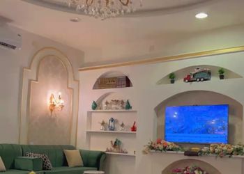 استراحة بمسطح اخضر وجلسة خارجية