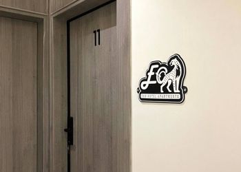 استديو بسرير ماستر