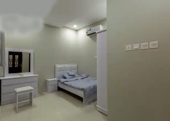 شاليه بمسطح اخضر ومسبح