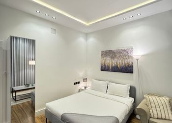 استديو بتصميم أنيق وسرير ماستر 