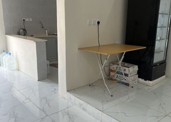 استراحة بمسطح اخضر وجلسه خارجيه