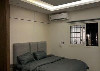 استديو بسرير ماستر وجلسة خارجية