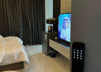 استديو بدخول ذاتي وسرير مريح 