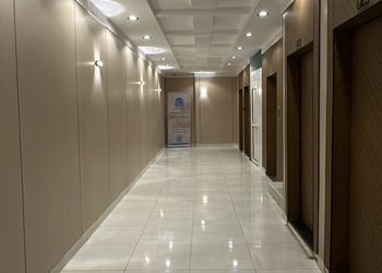 استديو بسرير ماستر وجلسة جانبية 