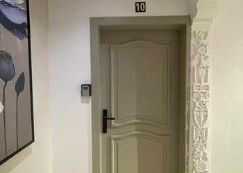 استديو بتصميم هادئ ودخول ذاتي