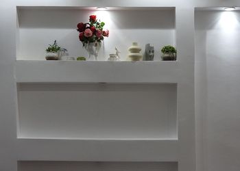 استراحة بمسبح العاب مائية وجلسة 