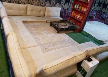 مخيم ببيت شعر و جلسة خارجية