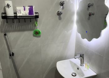 استديو بسرير ماستر وجلسة جانبية 