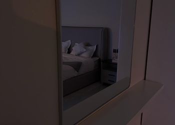استديو هادئ بدخول ذاتي 