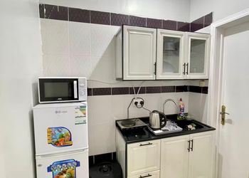 استديو هادئ بدخول ذاتي 