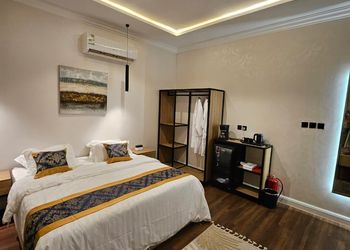استديو بسرير ماستر ودخول ذاتي
