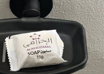 استديو هادئ بدخول ذاتي 