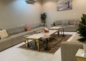 شاليه بمسبح خارجي وألعاب اطفال 