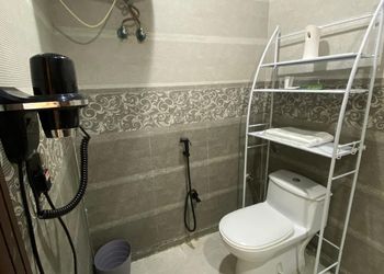 استديو بسرير ماستر ودخول ذاتي
