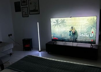 استديو بدخول ذاتي 