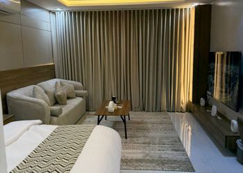 استديو بسرير ماستر ودخول ذاتي