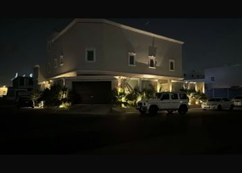 استديو بسرير ماستر