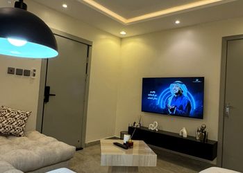 استديو بسرير ماستر وجلسة جانبية 