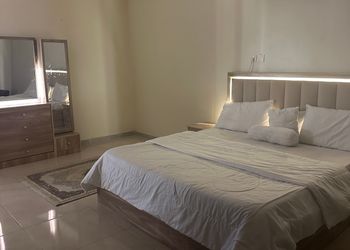 استراحة بمسطح اخضر 