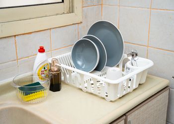 شقة بدخول ذاتي وغرفة نوم مريحة 