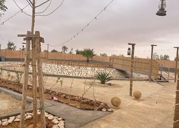 مزرعة بمناظر خلابة وجلسة خارجية 