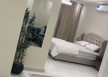 استديو هادئ بسرير ماستر 