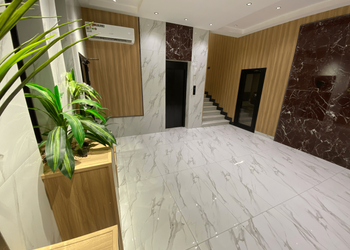 استديو بتصميم أنيق ودخول ذاتي